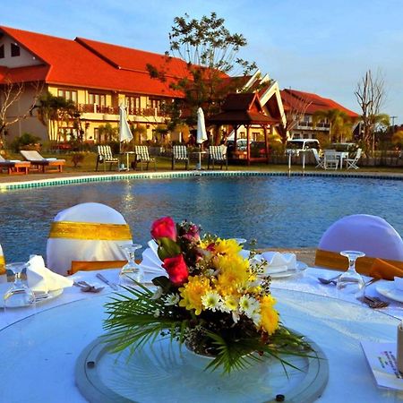Daosavanh Resort & Spa Hotel Savannakhet Eksteriør billede