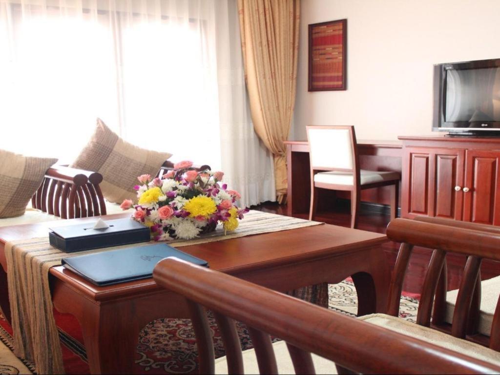 Daosavanh Resort & Spa Hotel Savannakhet Eksteriør billede